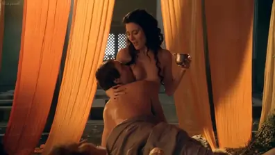 Spartacus gods of the arena e03 paterfamilias lucy lawless and jaime murray